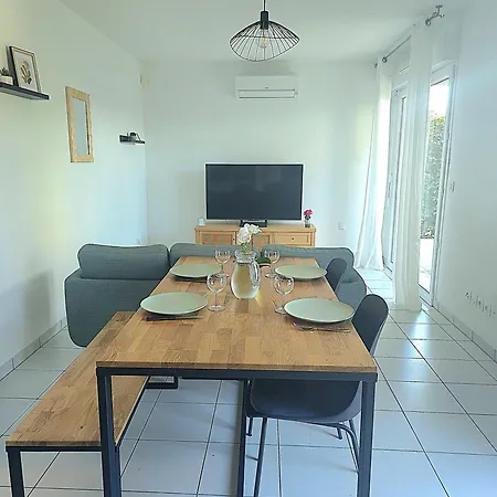 Apartment Magnifique T3 Neuf, Jardin, Piscine, 5' De La Mer *